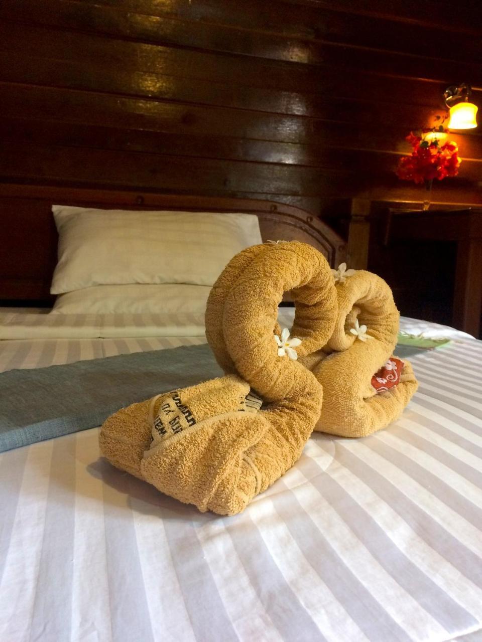 Sabaidee Guesthouse & Restaurant Nam Theun 外观 照片